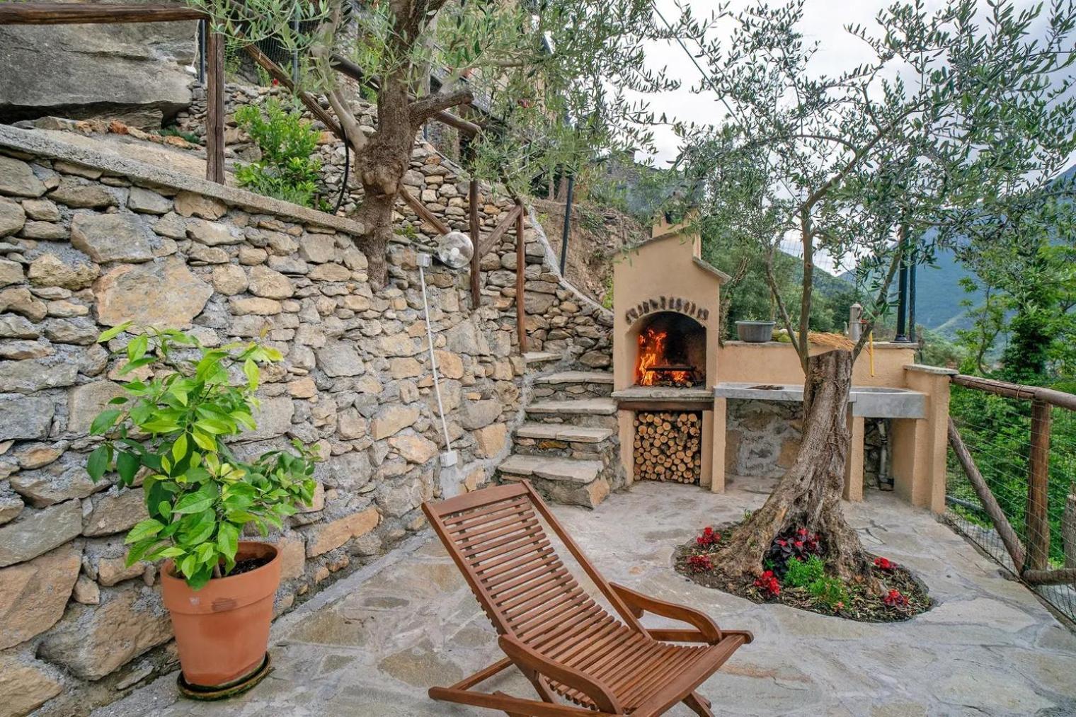 Agriturismo U'Spigu Nonna Annetta Nasino Eksteriør billede